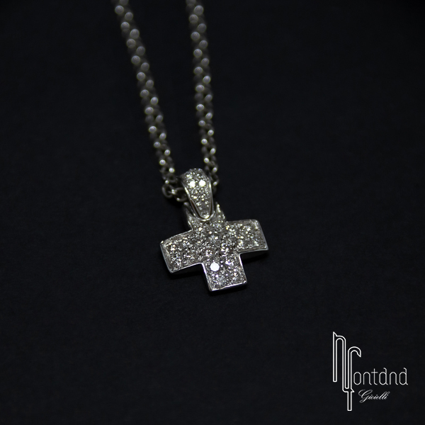 Pomellato croce outlet